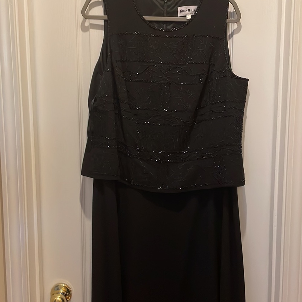 Evening gown - Never wore it - Picture 4 of 4